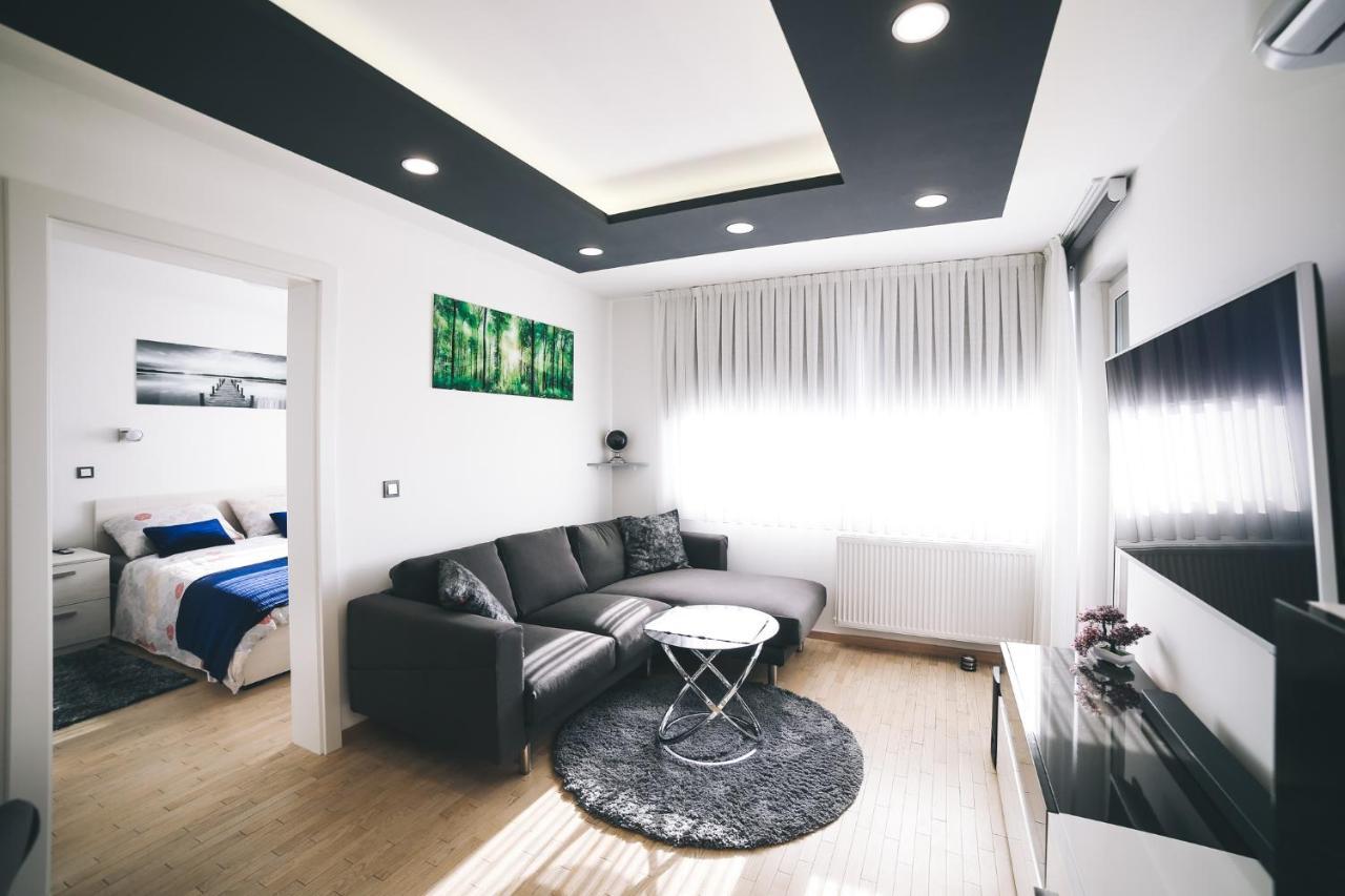 Apartment Vuky Zagreb Bagian luar foto
