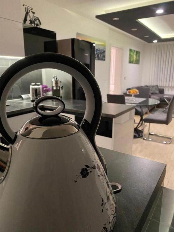 Apartment Vuky Zagreb Bagian luar foto
