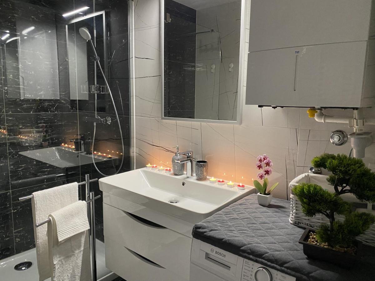 Apartment Vuky Zagreb Bagian luar foto