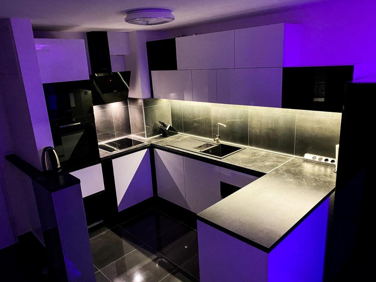 Apartment Vuky Zagreb Bagian luar foto